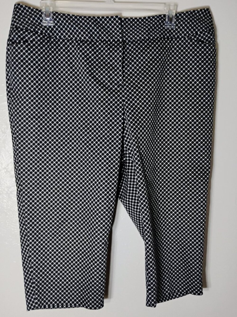 Worthington Women's Stretch Black White Diamond Pattern Pocket Zipper Capri 18W